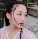 大话娱乐吃瓜美少女是谁,吃瓜美少女背后的故事