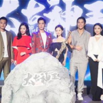 为了吃瓜进娱乐圈却火了,意外走红娱乐圈的跨界传奇